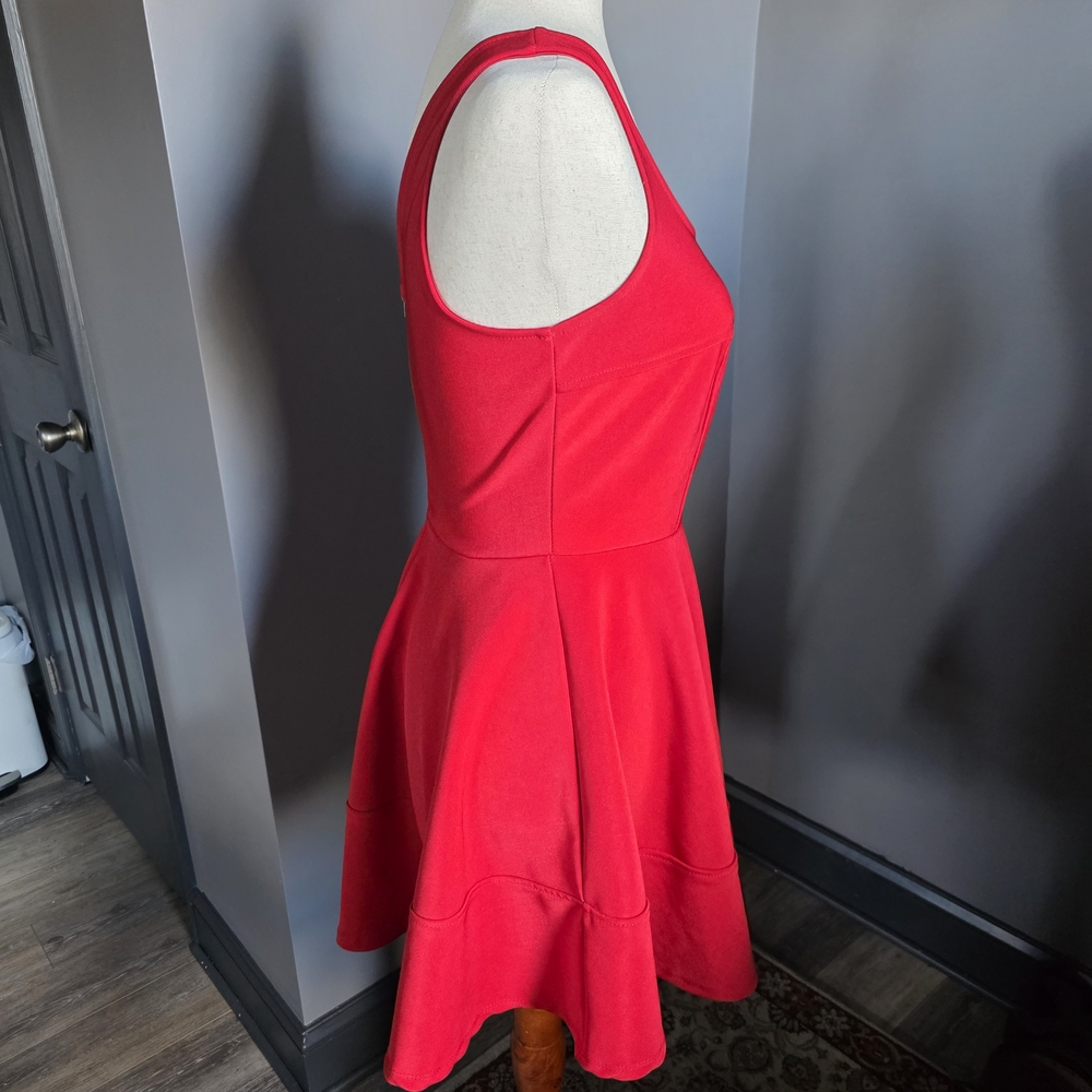 Lulu's Home Before Dalylight Red Skater Dress Size M - Picture 4 of 5